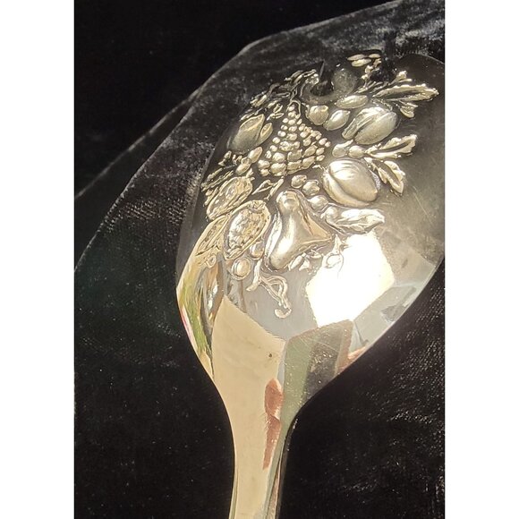 Vintage Sheffield, England, Silverplate Serving Set of 2 - Picture 9 of 12